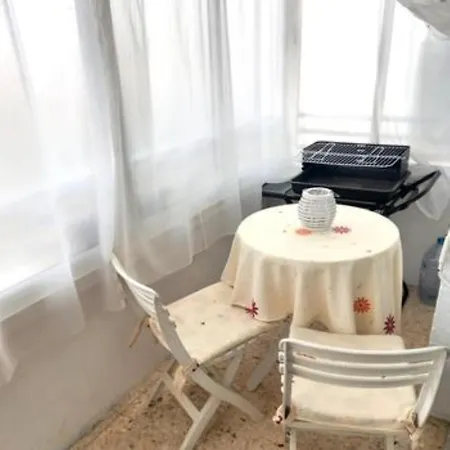 Estudio A Pocos Metros De La Playa